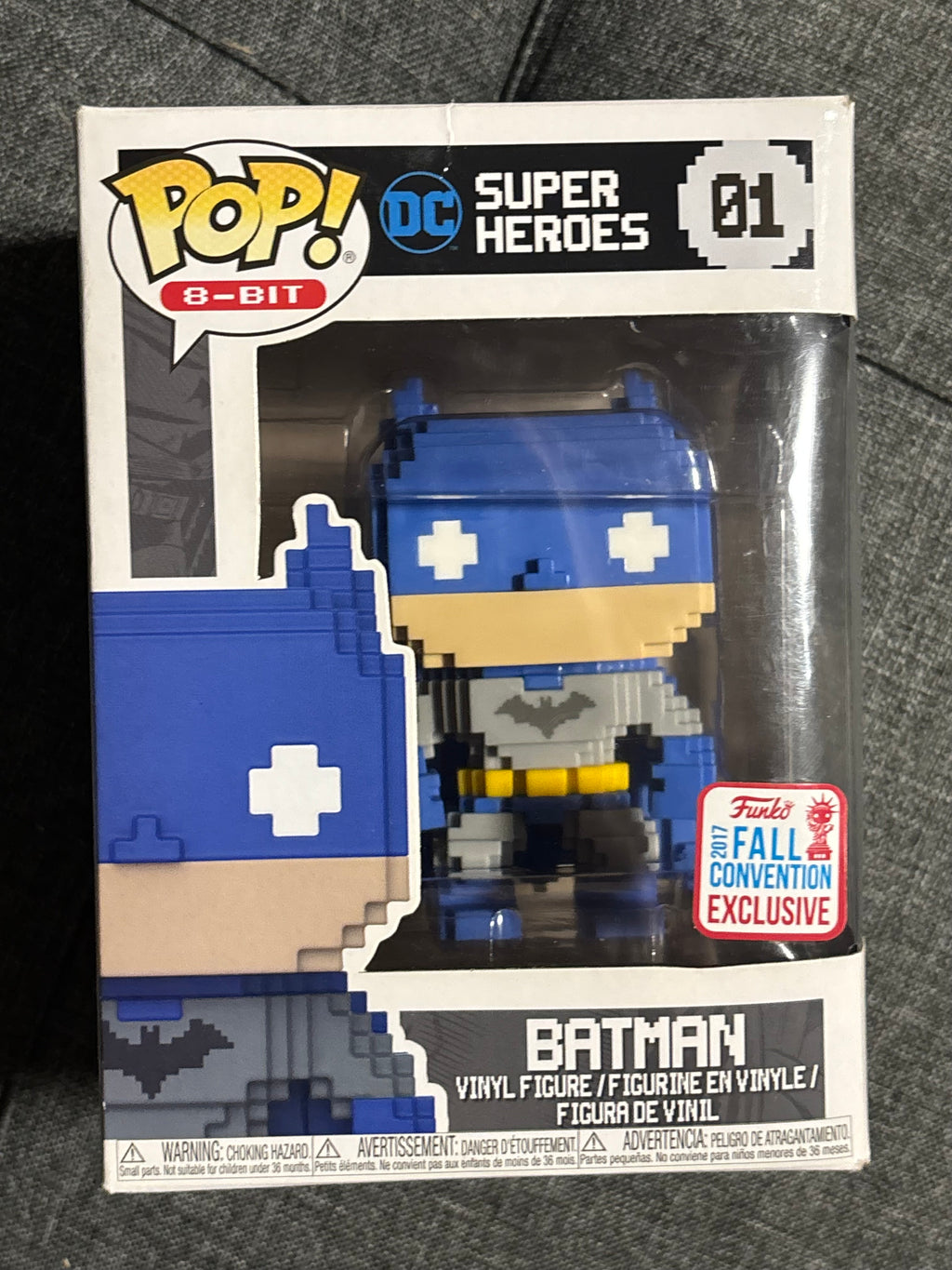 Batman#01 8- bit Funko Pop 2017 Fall Convention Exclusive (check photos)