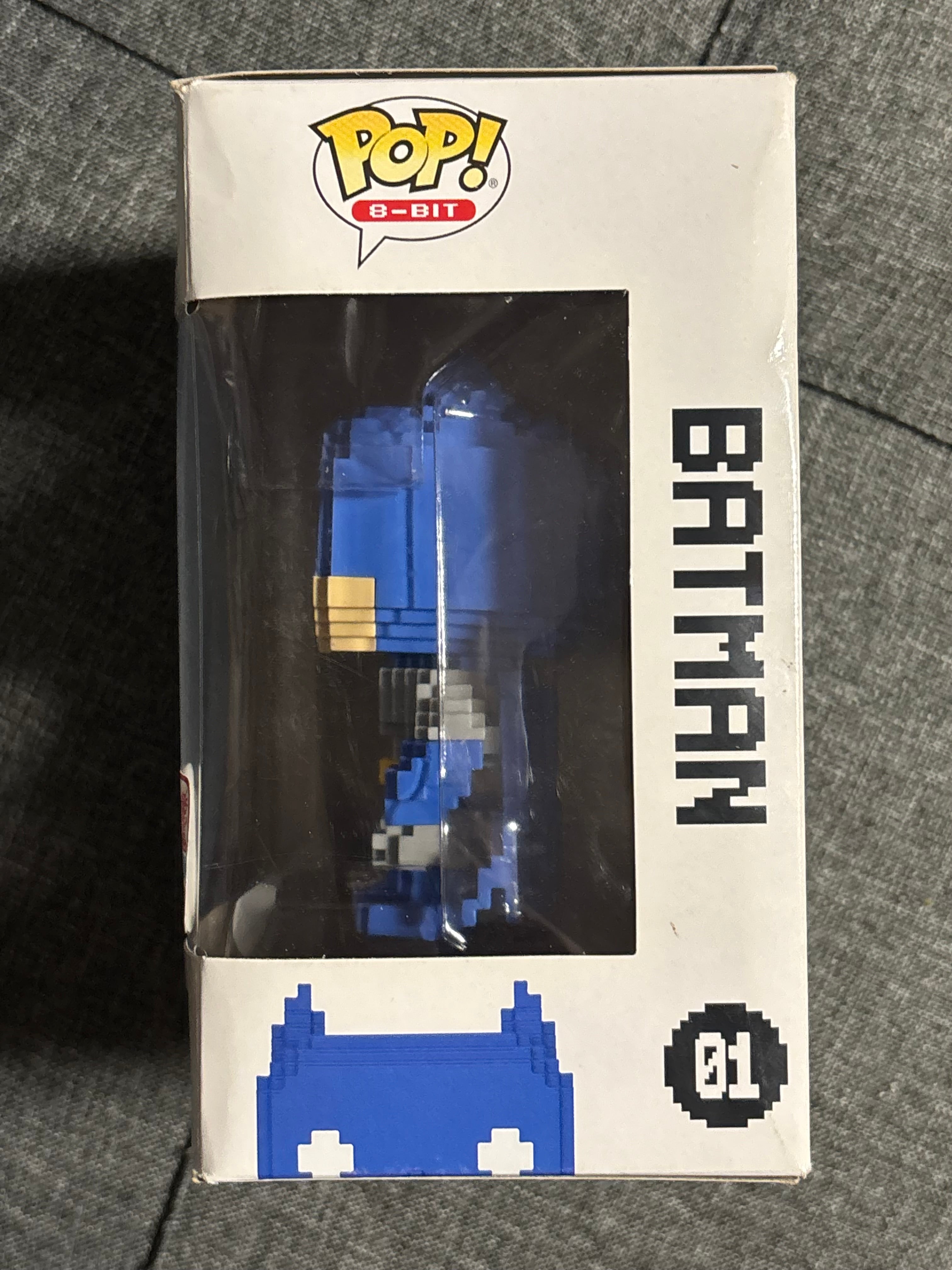 Batman#01 8- bit Funko Pop 2017 Fall Convention Exclusive (check photos)
