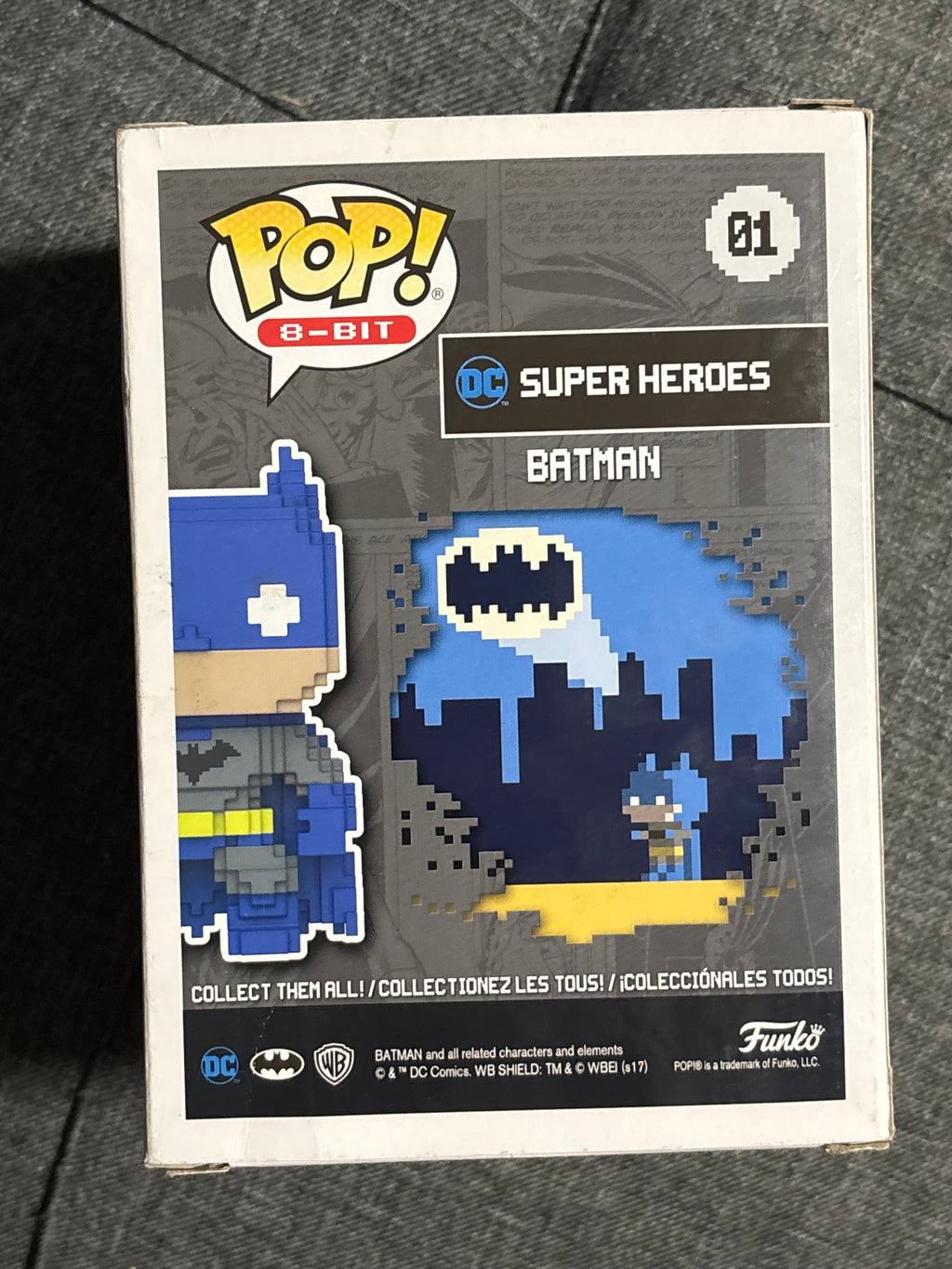 Batman#01 8- bit Funko Pop 2017 Fall Convention Exclusive (check photos)