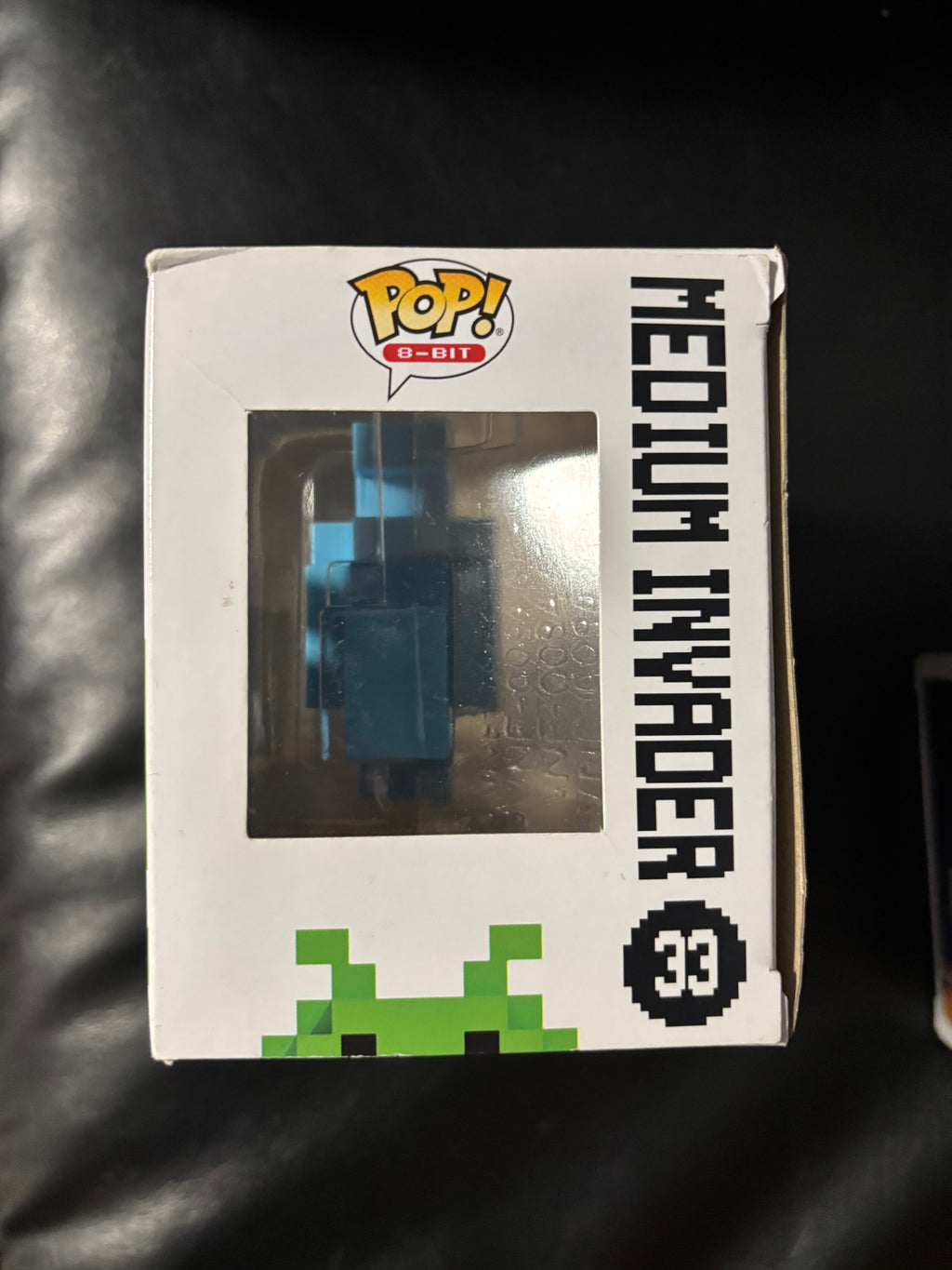 Medium invader #33 blue (8-bit funko Space invaders)