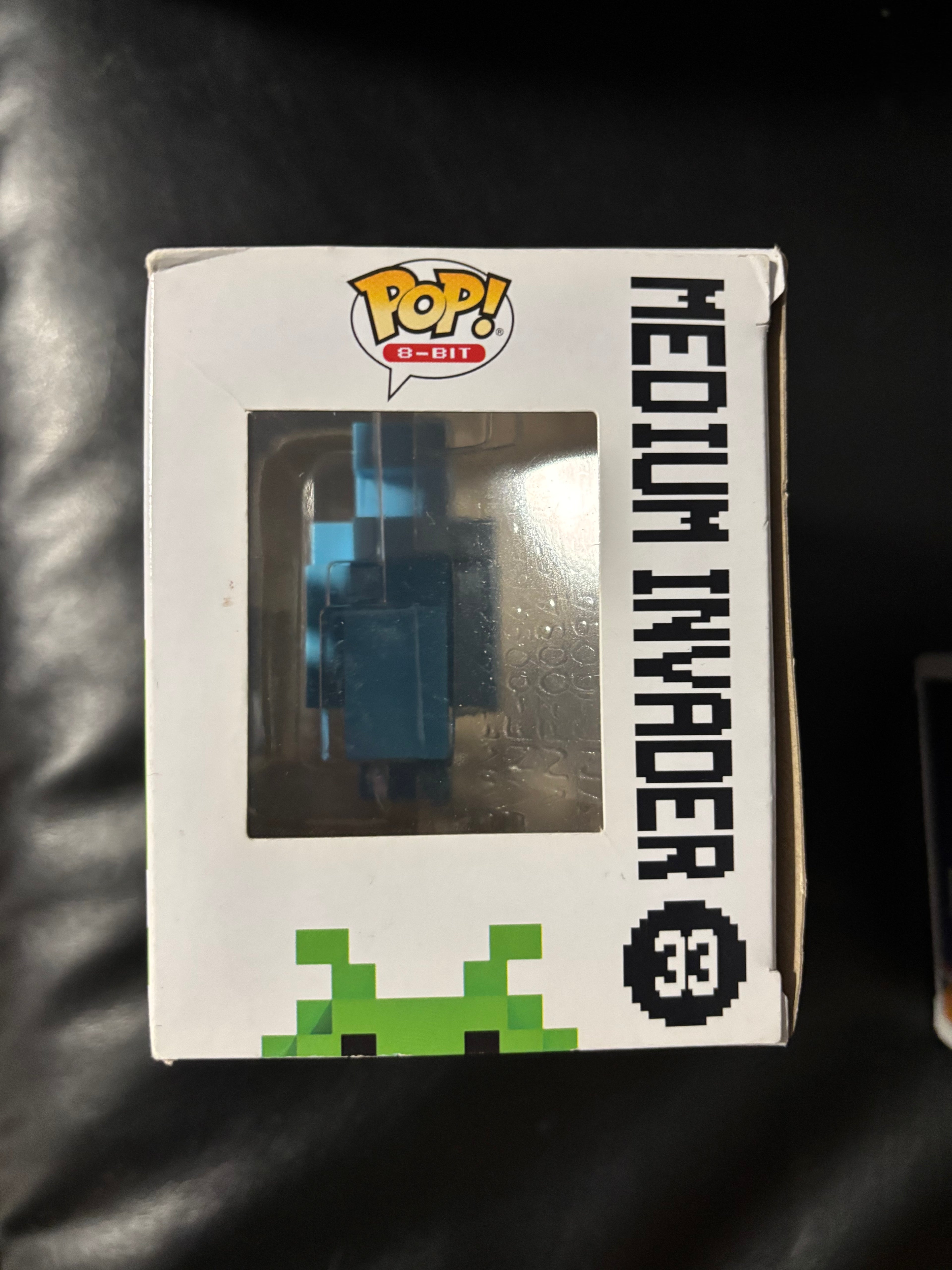 Medium invader #33 blue (8-bit funko Space invaders)