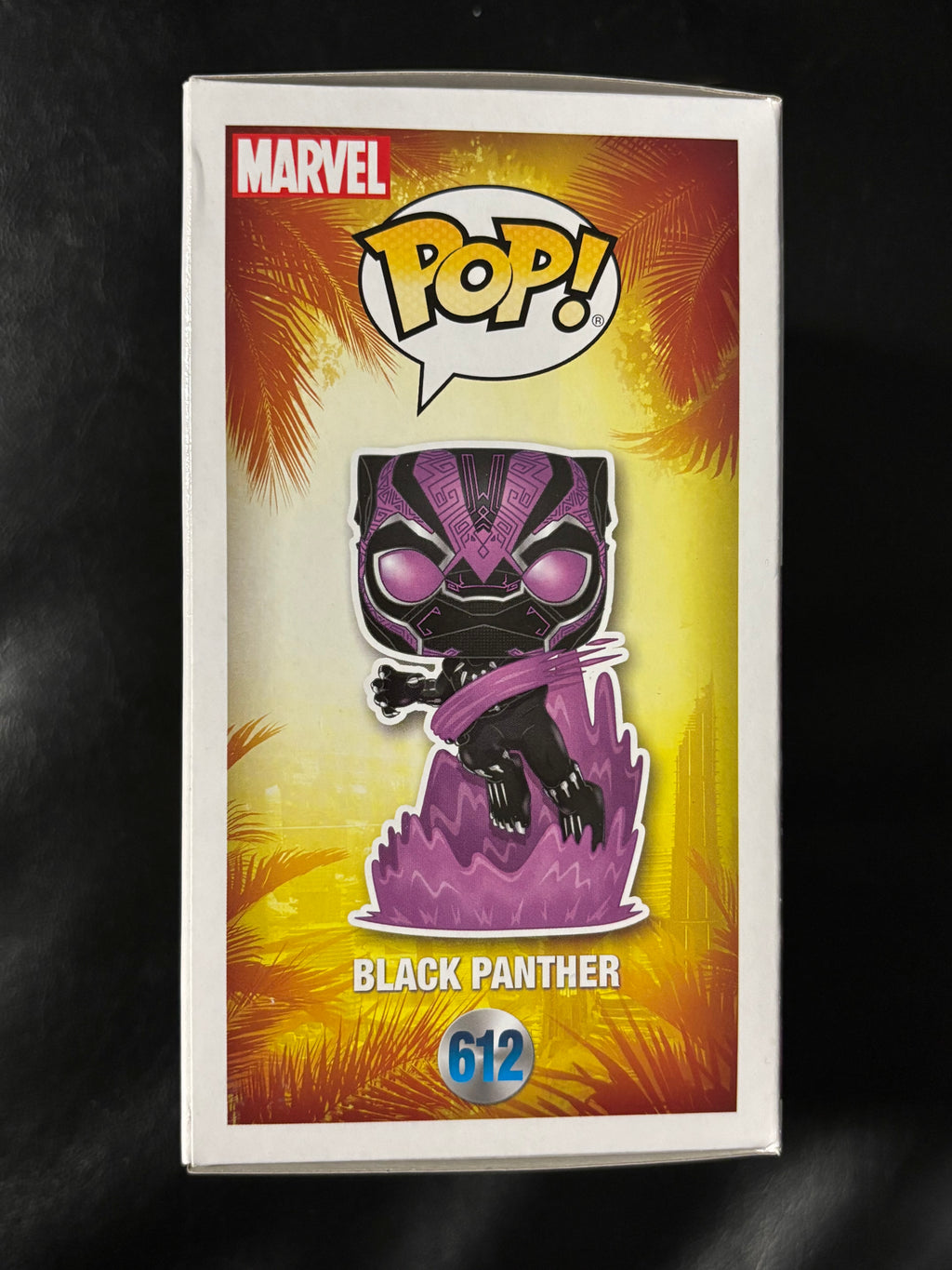Black Panther ( Exclusive Marvel collector corps)