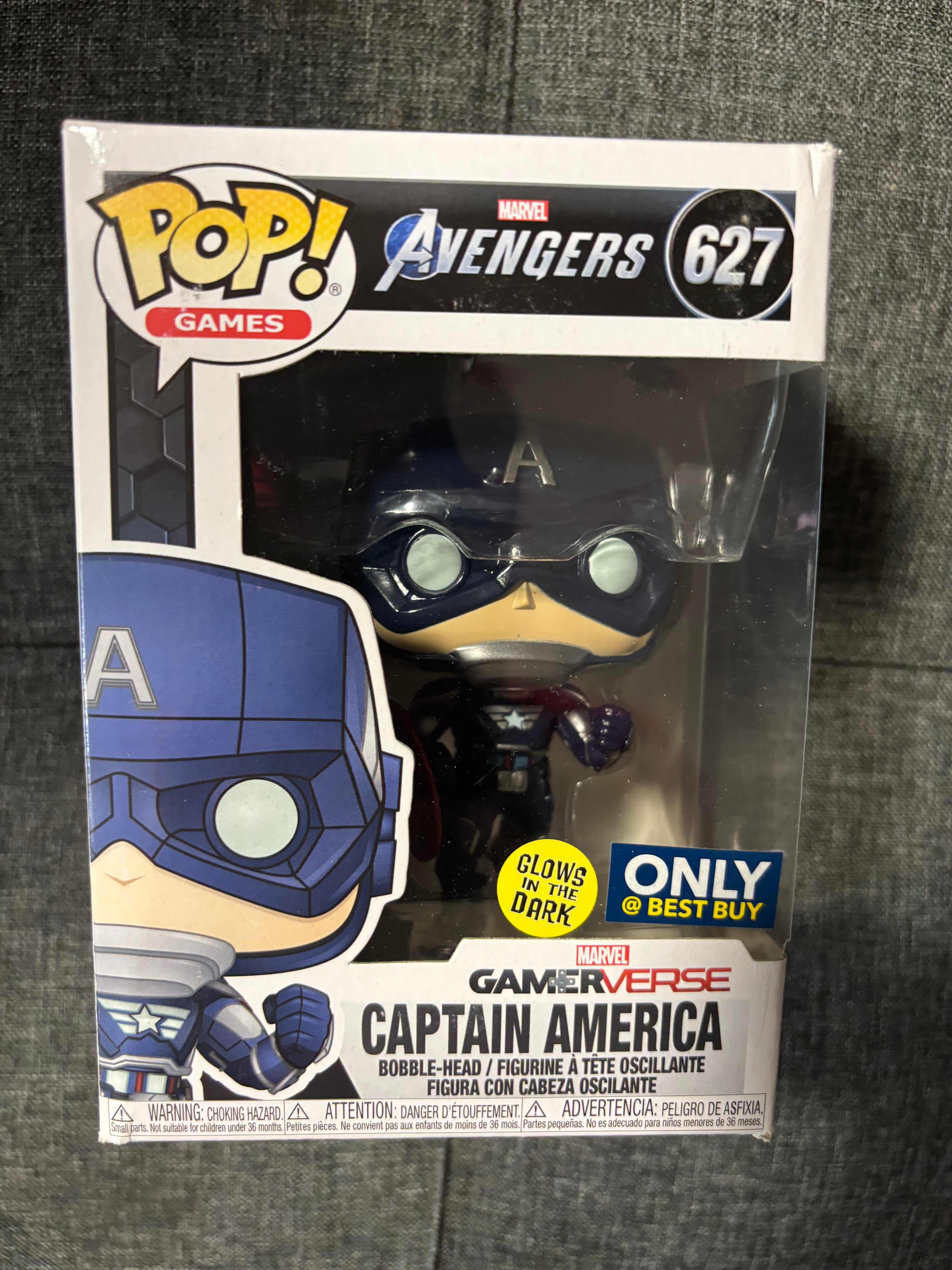 Captain America Gamerverse #627 (GITD) Best buy only