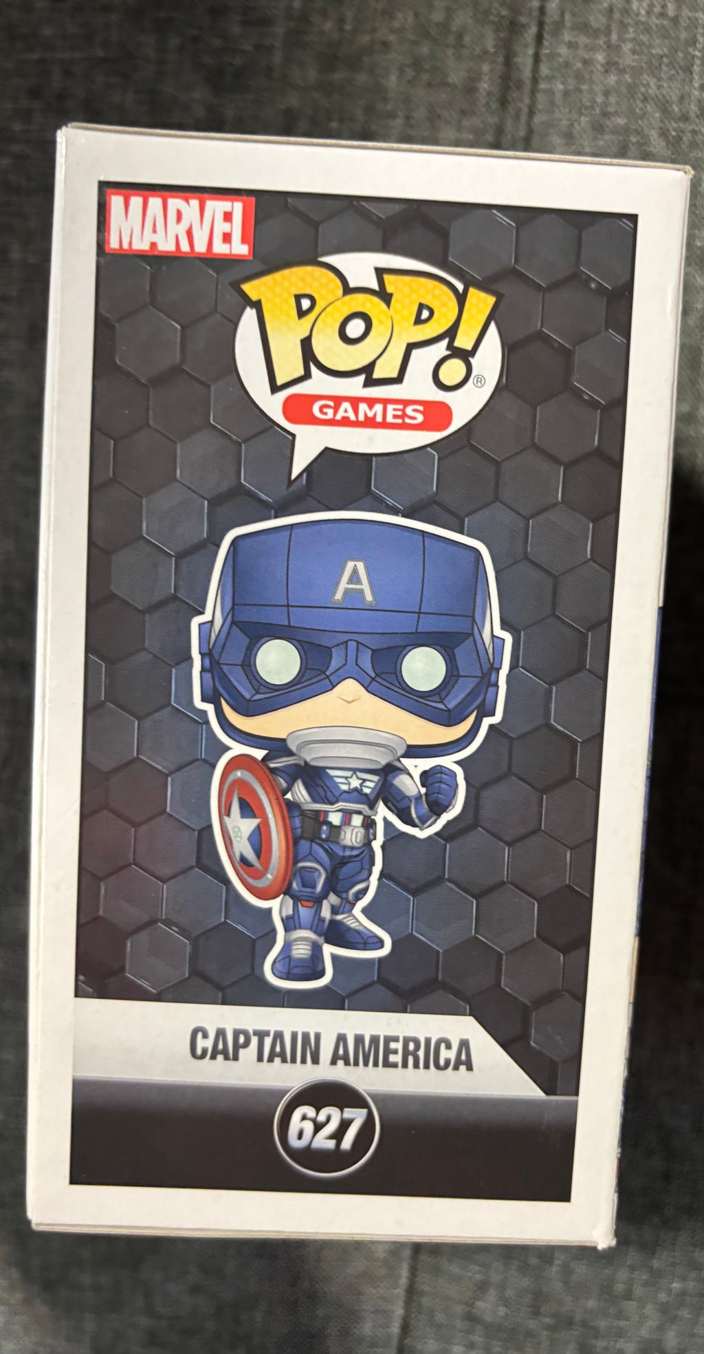 Captain America Gamerverse #627 (GITD) Best buy only