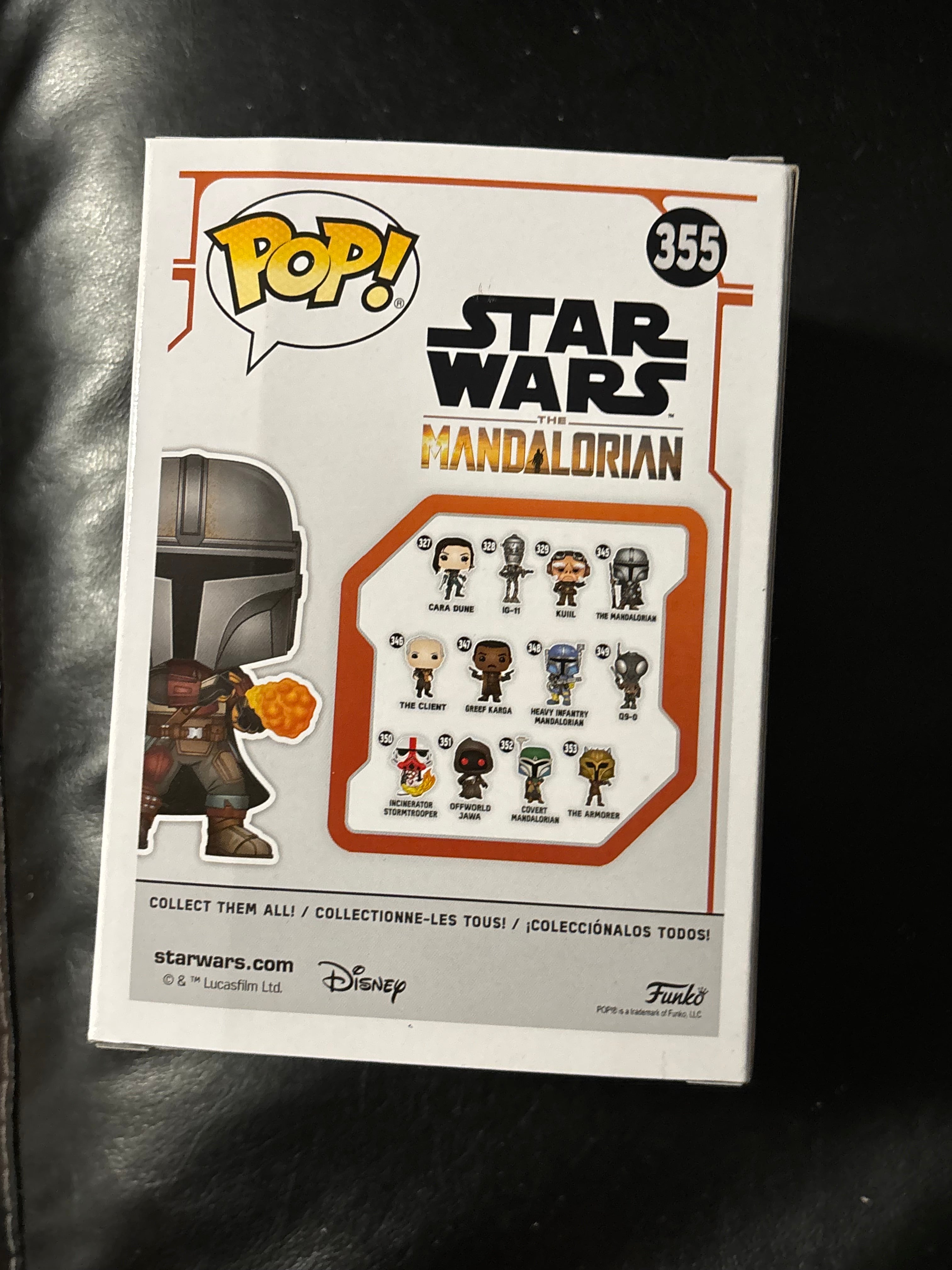 The Mandalorian Flame Throwing (Star wars)