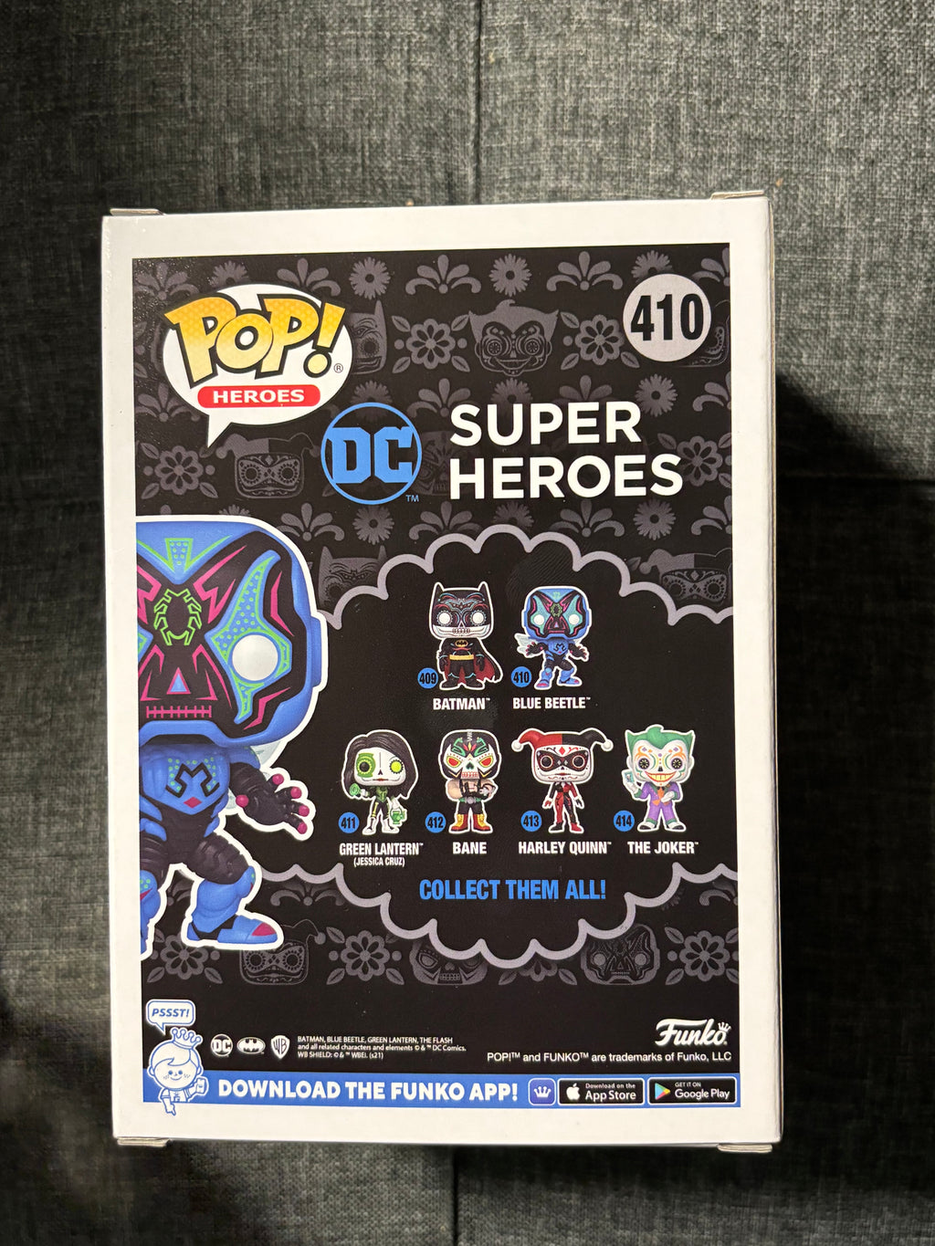 Blue Beetle #410 dia de los muertos