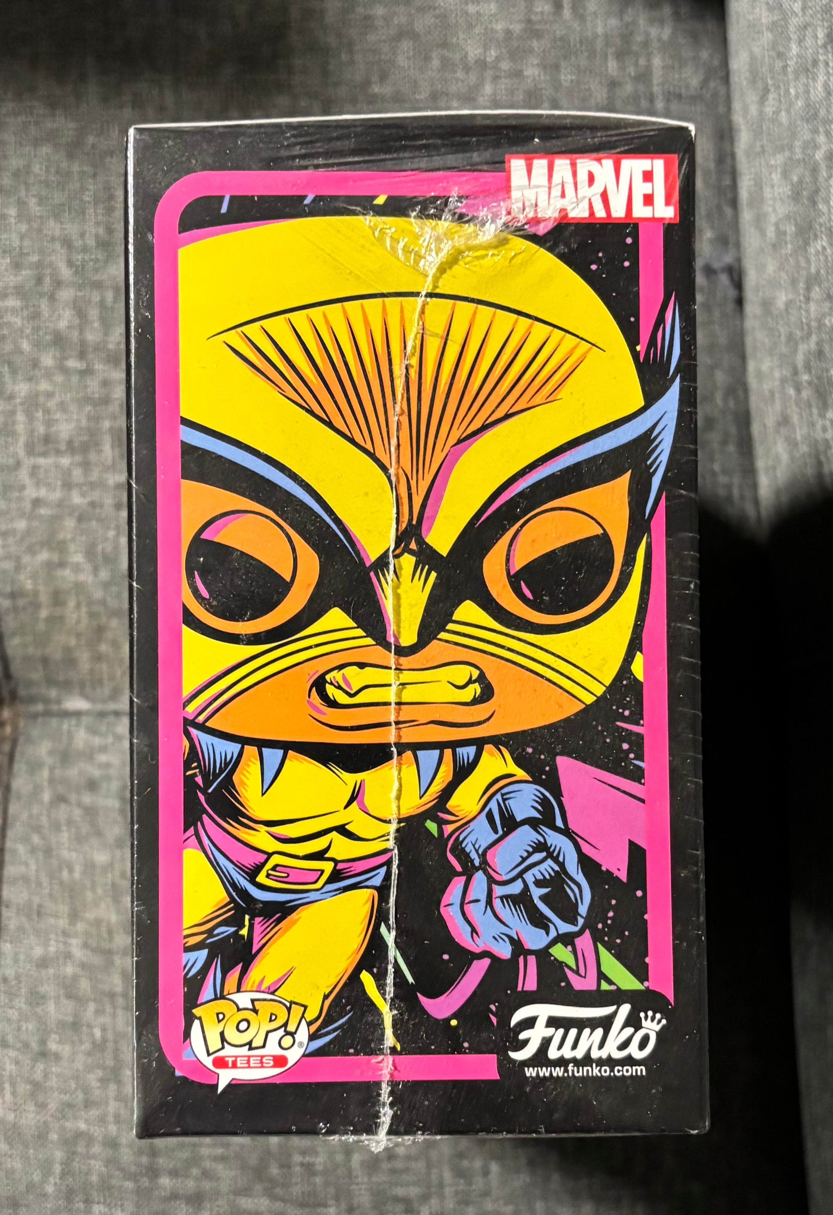 X-Men Wolverine Blacklight Pop &Tee size (XL)