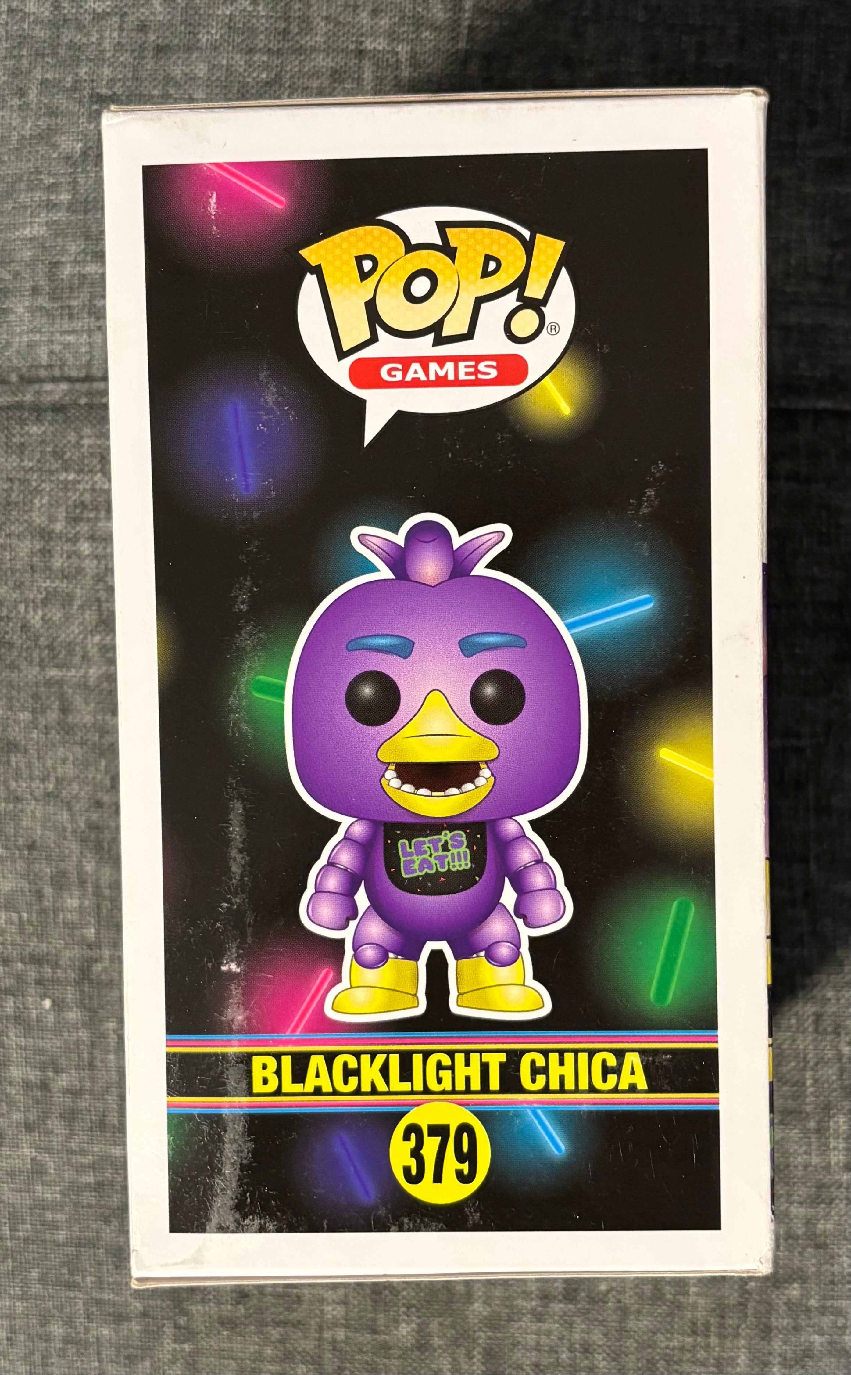 Blacklight Chica